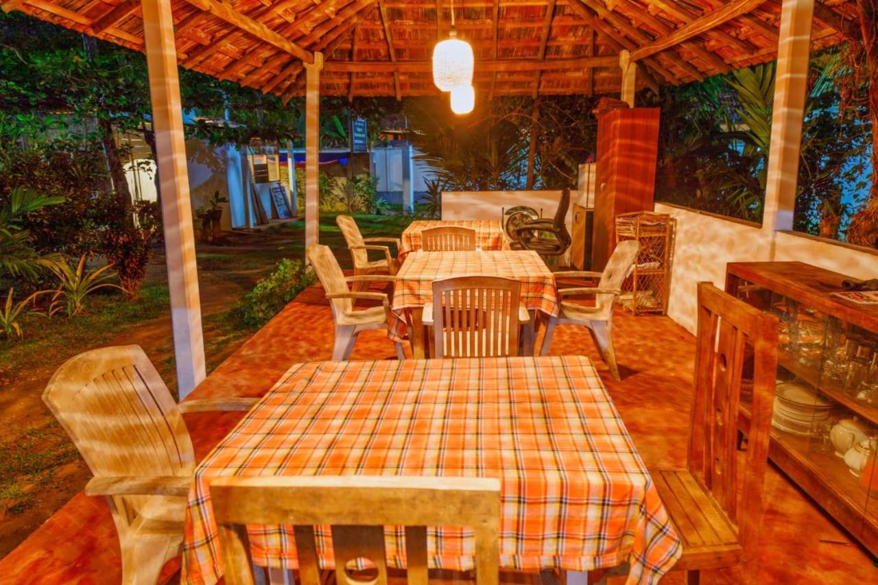 Talalla Ocean Beach Bungalow Matara Eksteriør bilde